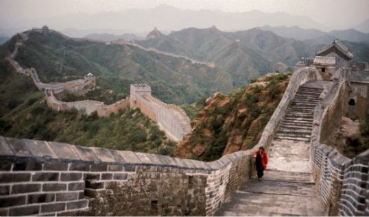 Marina Abramović and Ulay, The Lovers – The Great Wall Walk (1988) China